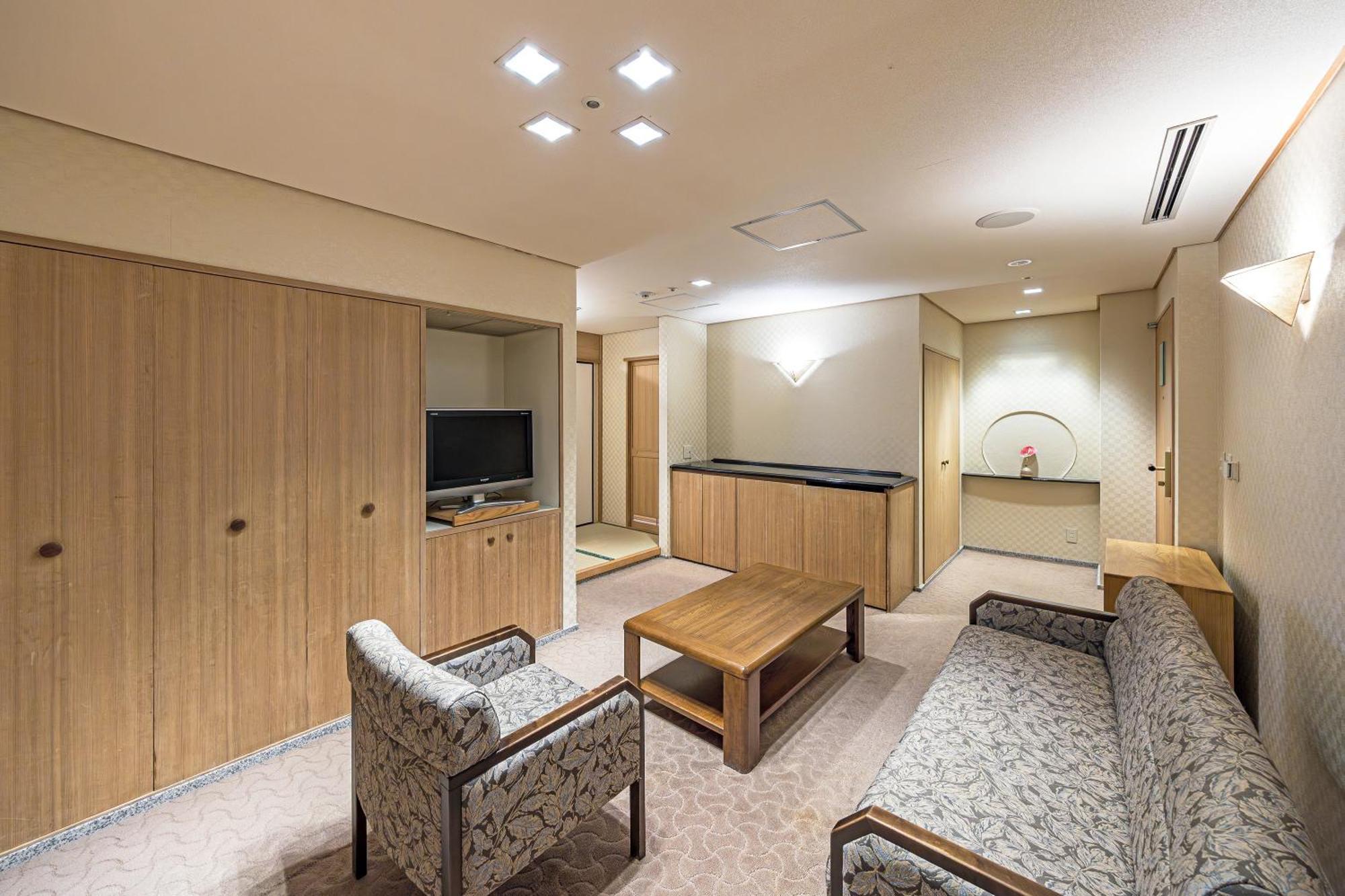 Hotel Okura Tokyo Bay Urayasu Buitenkant foto