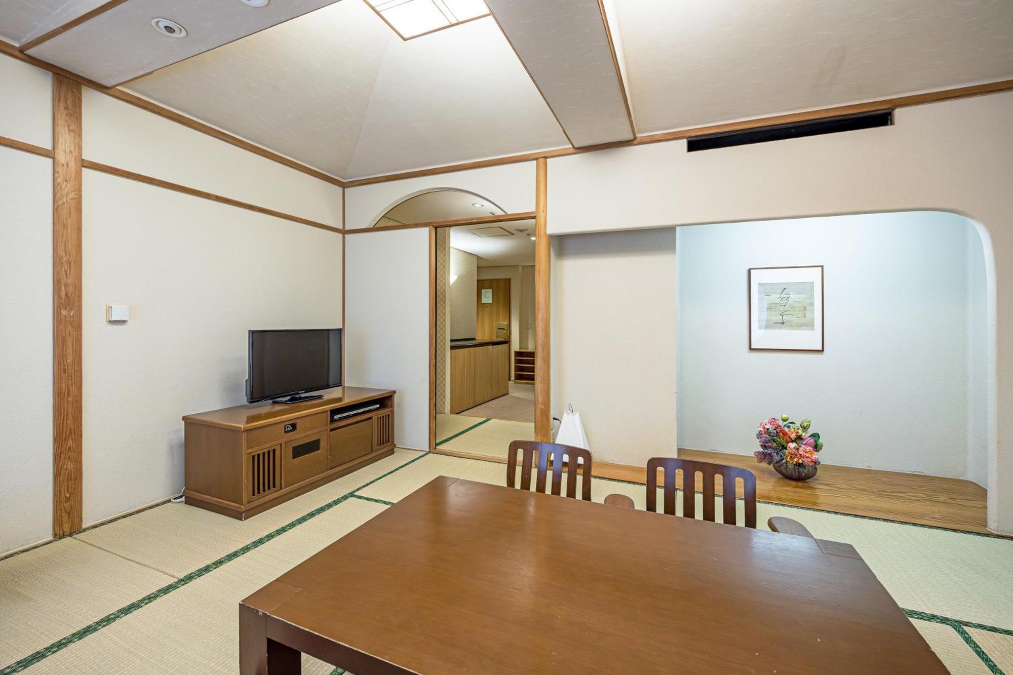 Hotel Okura Tokyo Bay Urayasu Buitenkant foto