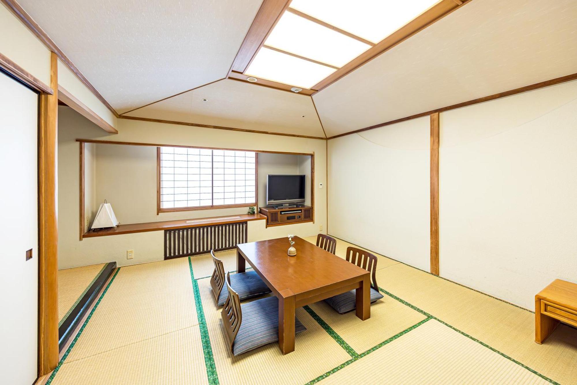 Hotel Okura Tokyo Bay Urayasu Buitenkant foto